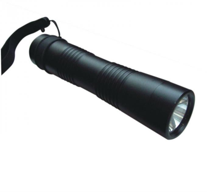 DFL-01 本質的安全の良質の警察の懐中電燈