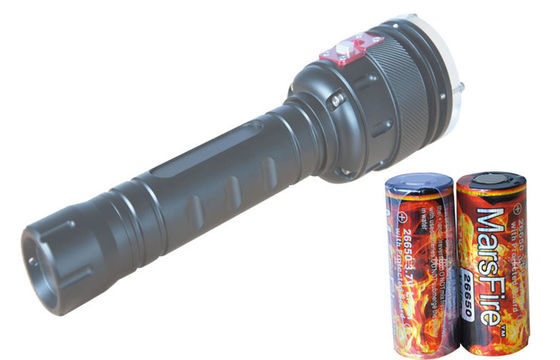 黒い 2400LM LED の飛び込みのトーチ